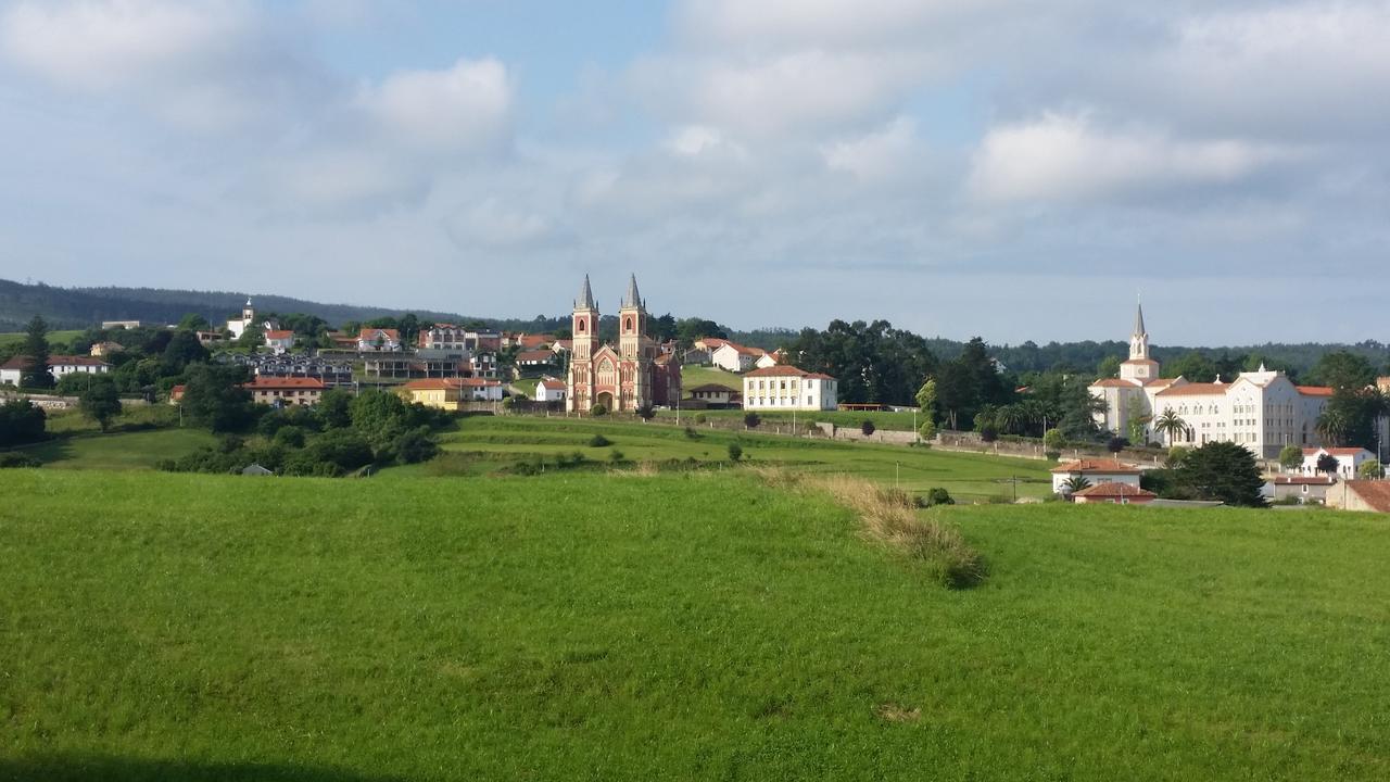 Posada Las Mananitas Cóbreces Zewnętrze zdjęcie